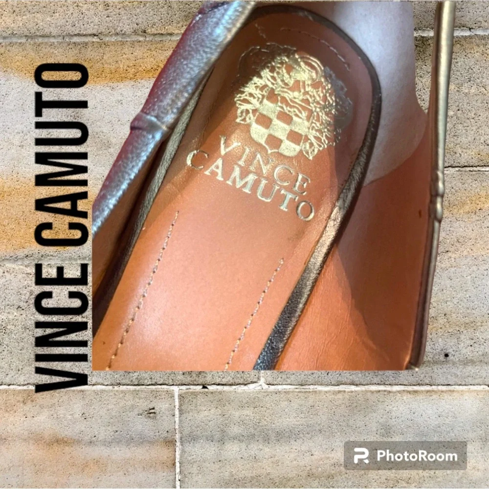 VINCE CAMUTO 👠SHE’S THE RIGHT SHOE FOR YOU Pewter Peep toe pump 6B Gently Worn